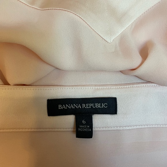 Banana Republic pink blouse - Picture 3 of 3